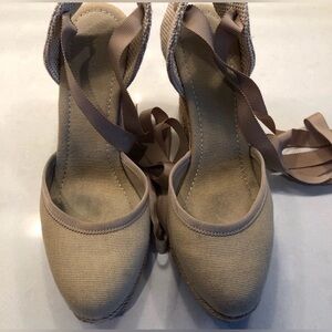 Canvas Espadrille Wedge Heels in Taupe